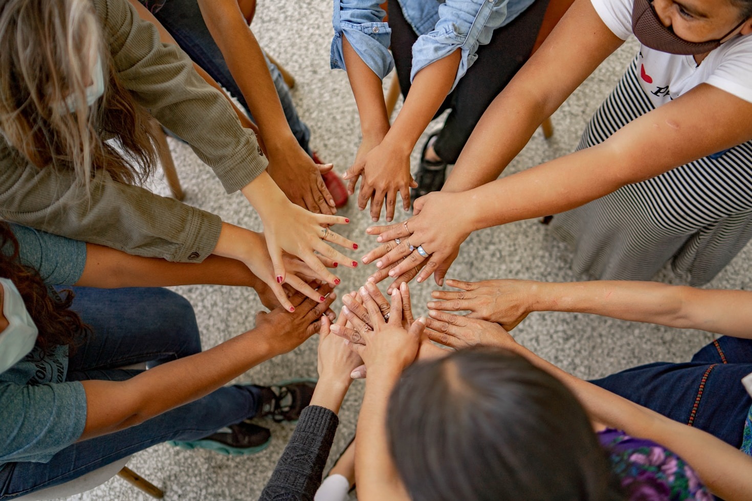 O impacto do trabalho voluntário em comunidades locais